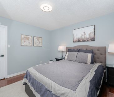 For Lease - 54 Whitewash Way, Brampton, Ontario - Photo 4