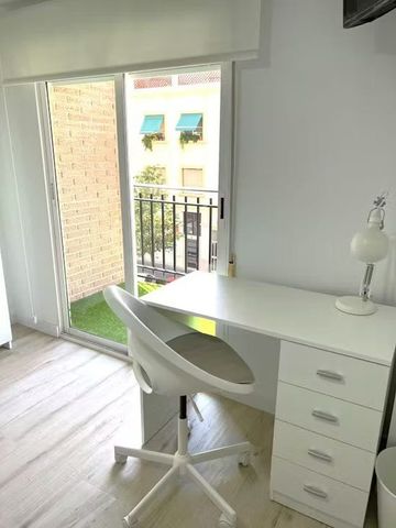 Carrer Poeta Artola, Valencia, Valencian Community 46021 - Foto 3