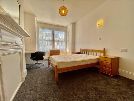 3 bedroom house share to rent - Photo 3