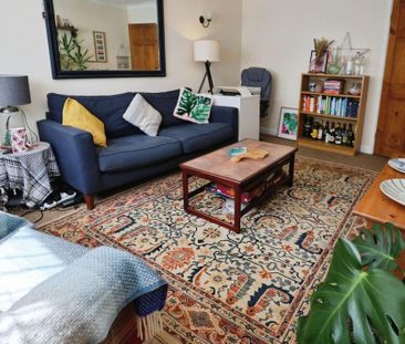 2 bedroom property to rent - Photo 1