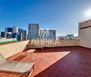 Ático en alquiler temporal con terraza de 80m² cerca del Parc de la... - Photo 3