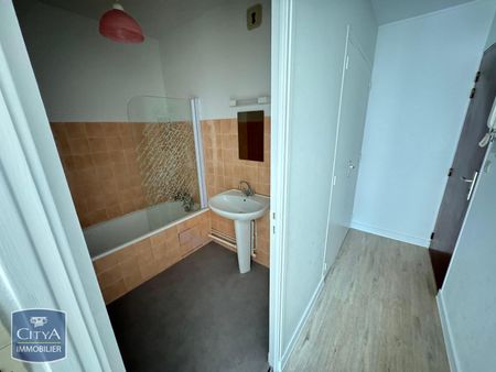 Location Appartement 1 pièce 22m² POITIERS 86000 - Photo 5