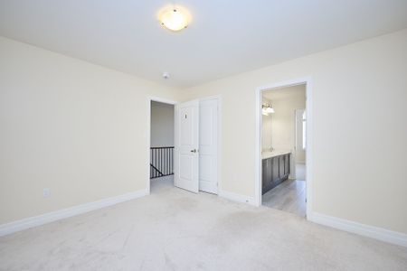 For Lease - 9367 Emerald Avenue, Niagara Falls, Ontario - Photo 4