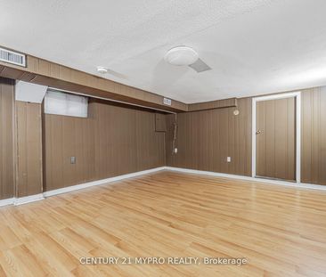 For Lease - 1943 Dufferin Street, Toronto, Ontario - Photo 3