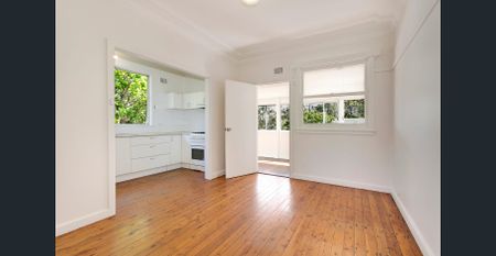 Three bedroom home in quiet location - Photo 2