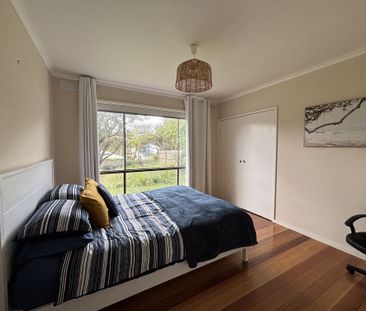 PRACTICAL LIVING. - Photo 2