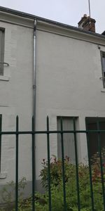 Location Appartement 1 pièce 24m² ORLEANS 45000 - Photo 3