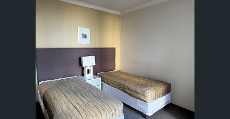 Mantra Towers of Chevron - Two Bedroom with River Views! - Photo 3