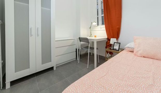 Carrer Matías Perelló, Valencia, Valencian Community 46005 - Photo 1