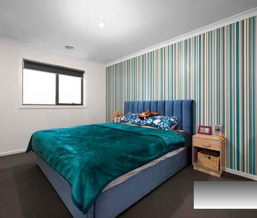 Double-Storey Elegance in Tarneit: 3 Living Zones, Unmatched Style! - Photo 6