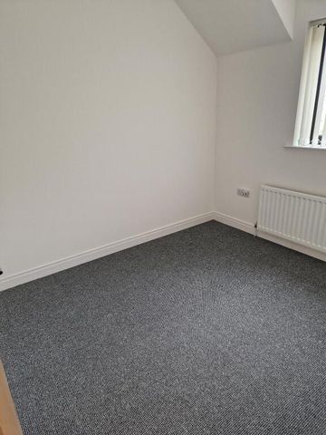 Apt 1, Skye Buildings, Drumadoon Drive, Dundonald, Belfast, BT16 2QN - Photo 4