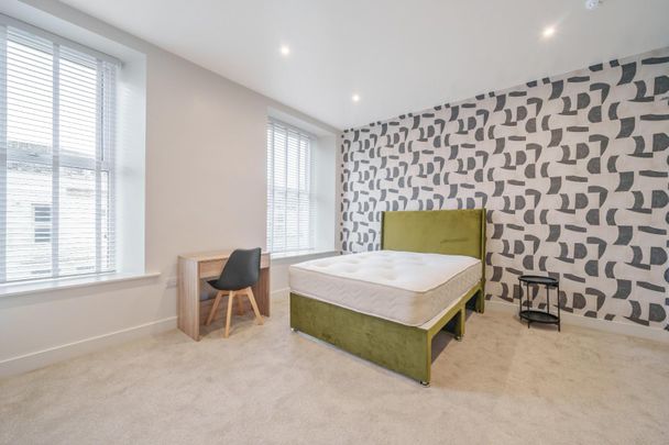 Radnor Street, Plymouth - Photo 1