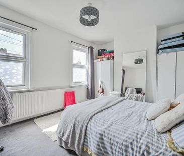 4 bedroom house to rent - Photo 3