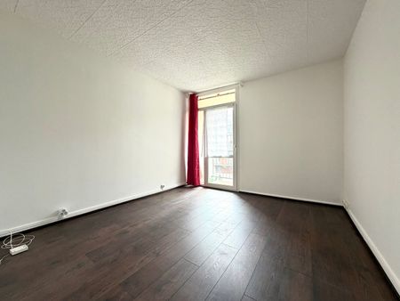 Location Appartement 3 pièces 70m² BREST 29200 - Photo 4