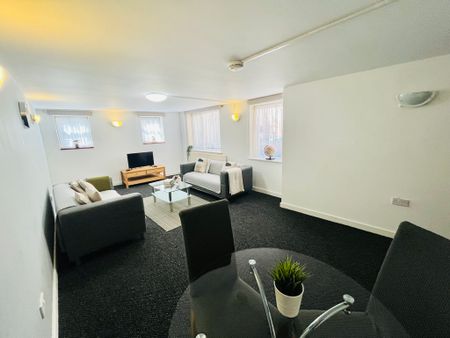 2 Bed Student Accommodation - Photo 4