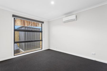 2/5 Isaacs Street, 3028, Laverton Vic - Photo 5