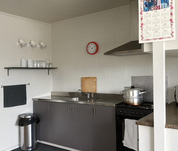 2 Bedrooms on Matuhi Rise - Photo 3