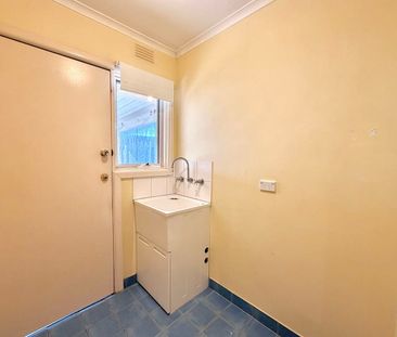 19 Ora Street, Hampton Park, Vic 3976 - Photo 6