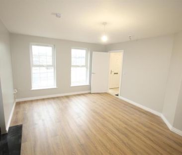 16 Montalto Manor, Lisburn Road, Ballynahinch, BT24 8AU - Photo 3