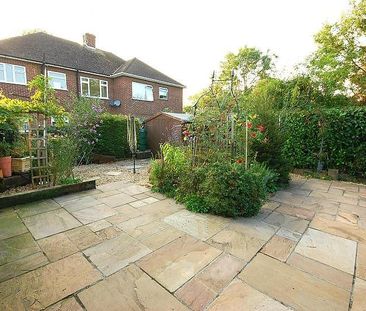 2 bedroom semi-detached house to rent - Photo 6