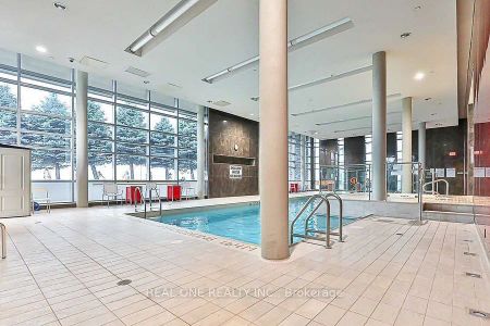 125 Village Green Square #1710 - Photo 3