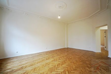 Atrakcyjne mieszkanie po remoncie w kamienicy (437995) - Фото 3