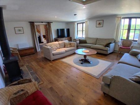 Ware Road, Westmarsh, Canterbury - Photo 2