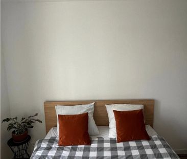 2 PIECES - CHATOU, - Photo 2