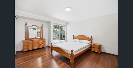 Perfect Family Home in a Prime Location in Eight Mile Plains! - Photo 3