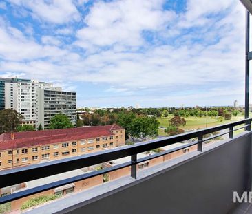 512/74 Queens Road, Melbourne - Photo 4