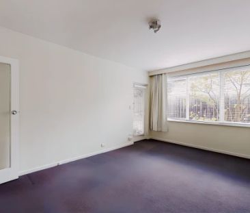 2 Bed, 1 Bath - Photo 1