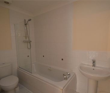 2 bedroom apartment to rent - Photo 6