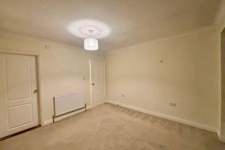 Newmarket Road - Photo 5