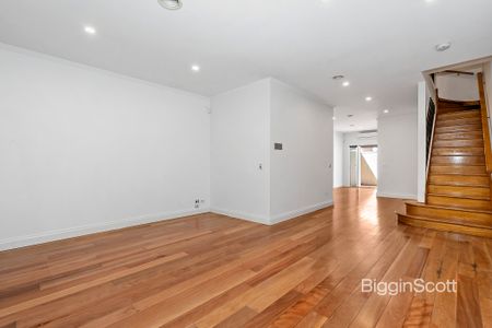 57 Station St, Port Melbourne VIC 3207 - House For Rent | Domain - Photo 4