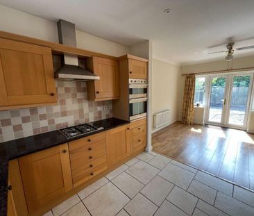 3 bedroom property to rent - Photo 6