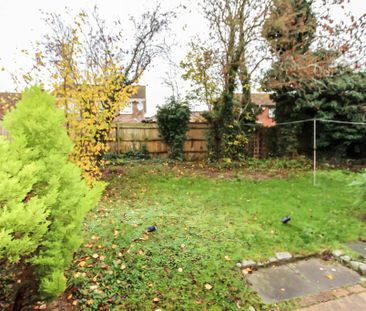 2 bedroom semi-detached house to rent - Photo 6