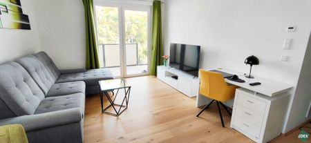 Ab 1. Jänner: Traumhafte 2-Zimmer-Wohnung mit großem Balkon direkt an der U3! - Photo 2