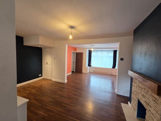 3 Bed Terraced House, North Clifden Lane, M7 - Photo 1