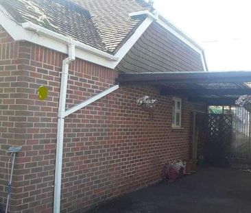 Marshs Court, Blandford Forum, DT11 - Photo 2