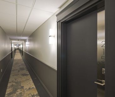 For Lease - 15 Jacksway Crescent Unit# 215, London North, Ontario - Photo 3