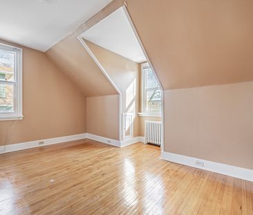 For Lease - 8 Thirty Third Street Unit# 4, Toronto, Ontario - Photo 2