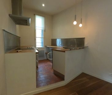 APPARTEMENT AIX RUE CLOVIS HUGUES - 1 pièce(s) - 23 m2 - Photo 2