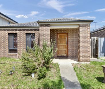 3 Hinkley Place, Werribee VIC, Belconnen - Photo 3