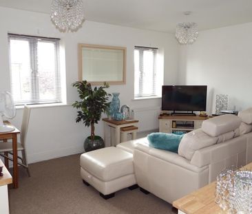 2 bedroom apartment to rent - Photo 3