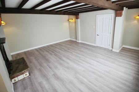 4 bedroom detached house to rent - Photo 3