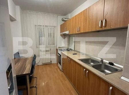 Apartament 2 camere, 56 mp, zona 1 Mai- Confectii - Fotografie 4