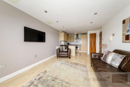 1 bedroom apartment to rent - Photo 2