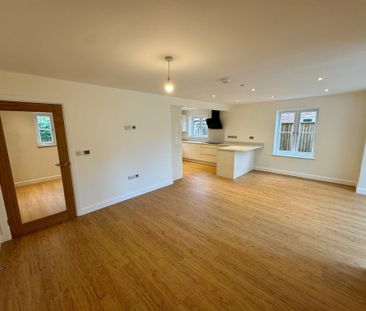 Long Lane, Feltwell - Photo 2