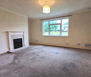 Warburton Gardens, Plymouth - Photo 1