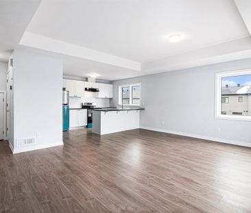 For Lease - 57 Dashing Private, Orleans - Cumberland and Area, Ontario - Photo 3
